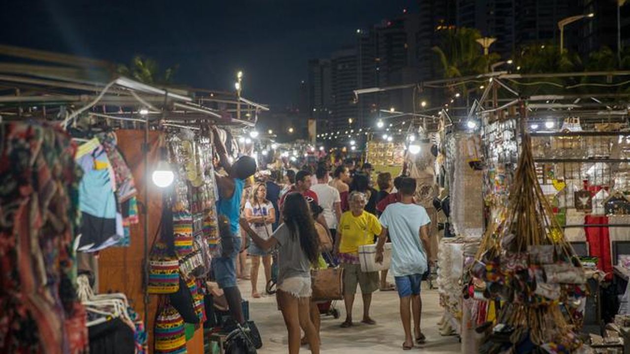 Passeio – Feirinha da Beira Mar